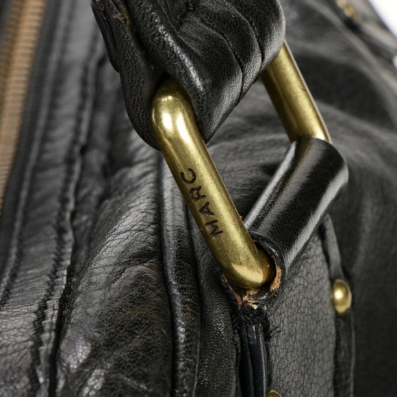 Marc Jacob's black leather grained shoulder bag - Picture 9 of 11